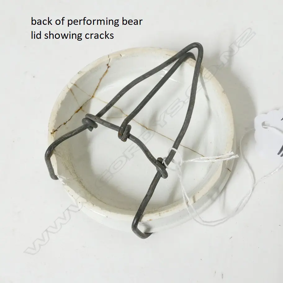 Four Victorian Pratt pot lids Image 1++