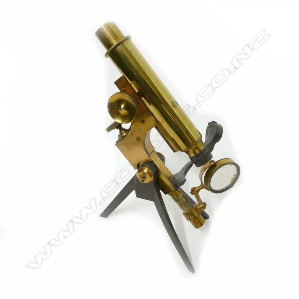 A 19thC gilt brass monocular microscope Image 1++