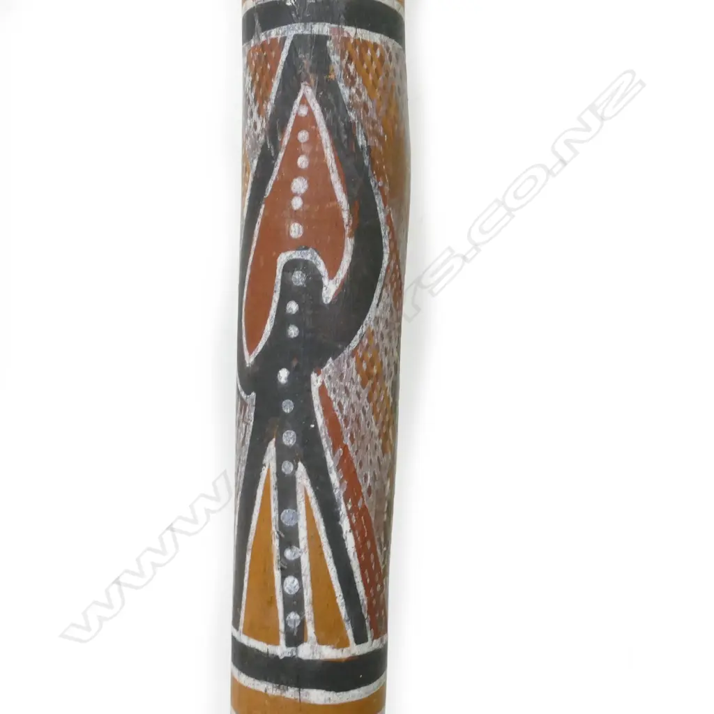 A long vintage Aboriginal didgeridoo Image 1++