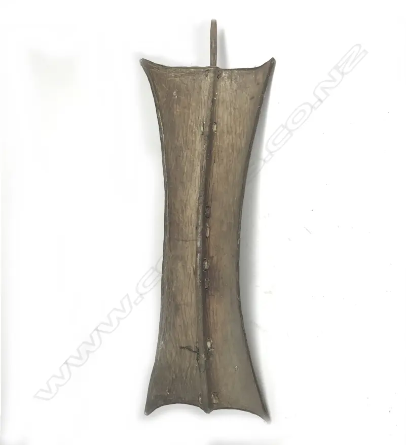 A vintage Turkana tribe Kenya elephant hIde hunting shield Image 1++