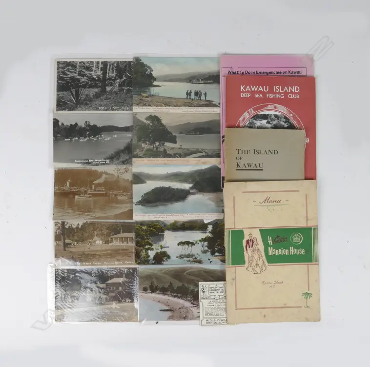 A collection of vintage postcards Image 1++