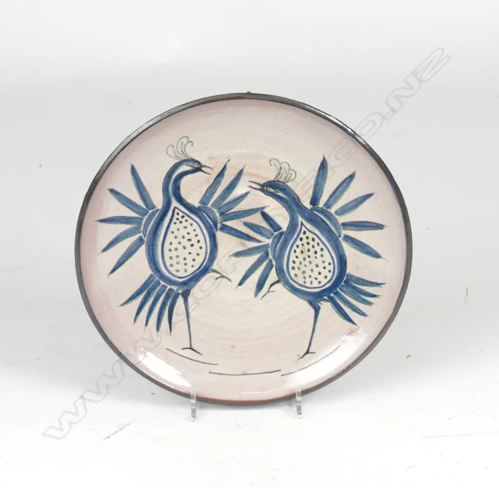 Elizabeth Lissaman hand painted wall plate Image 1++