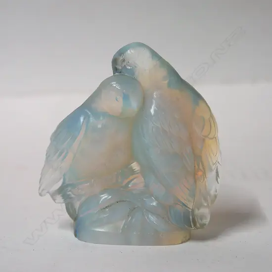 An Art Deco Jobling's Art Glass 'Opaleque' love birds sculpture