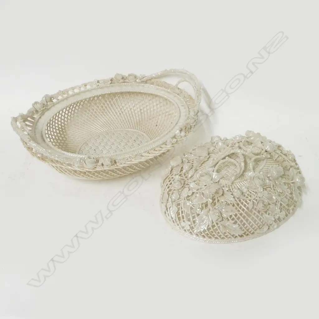 An ornate porcelain Belleek lidded basket Image 1++