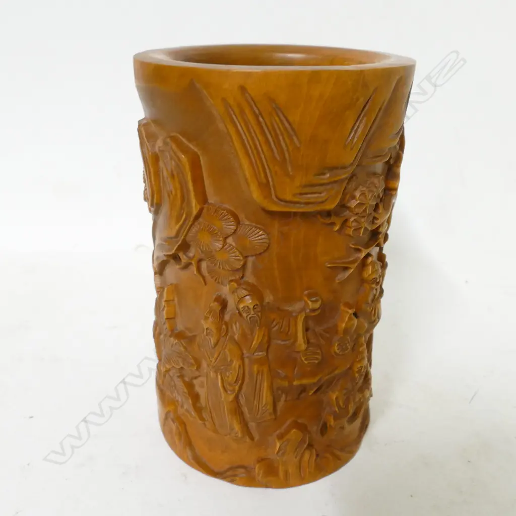 A Chinese carved timber brush pot Image 1++