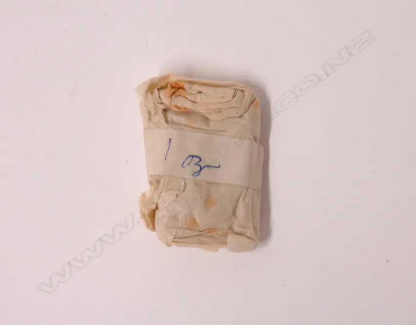 1oz. fine gold nuggets Image 1++