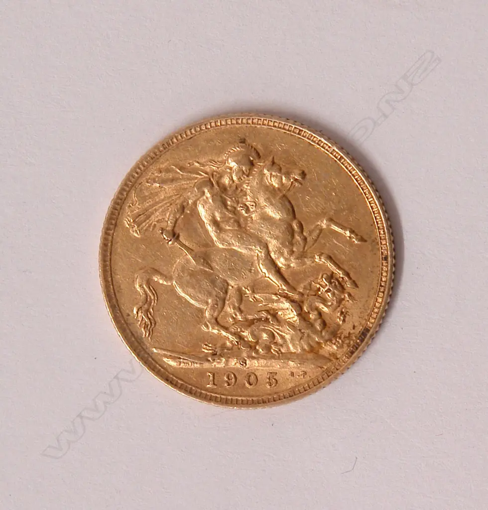 A 1905 gold full sovereign Image 1++