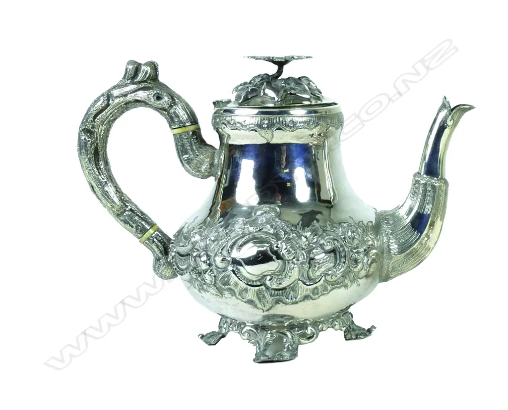 A 19thC Dutch silver small proportion coffee pot Image 1++