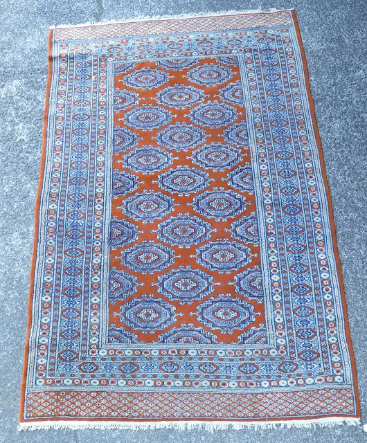 A Pakistani Turkoman hand knotted rug Image 1++