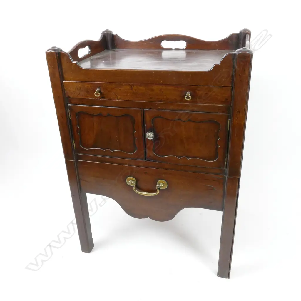 A Georgian mahogany tray-top bedside cabinet Image 1++