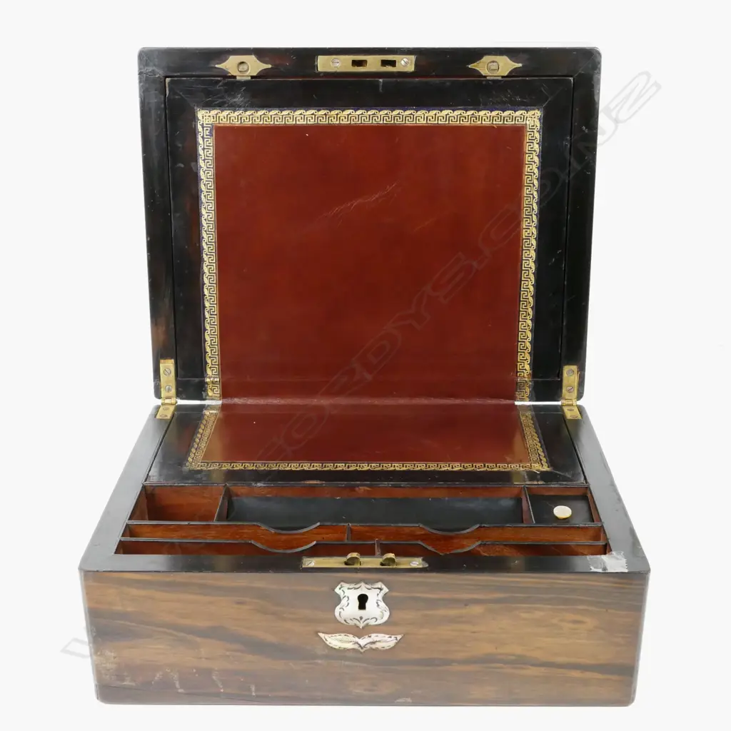 A Victorian Macassar ebony writing box Image 1++
