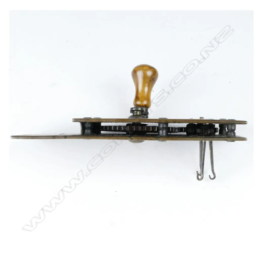 A rare early Georgian 'twist engine' Image 1++