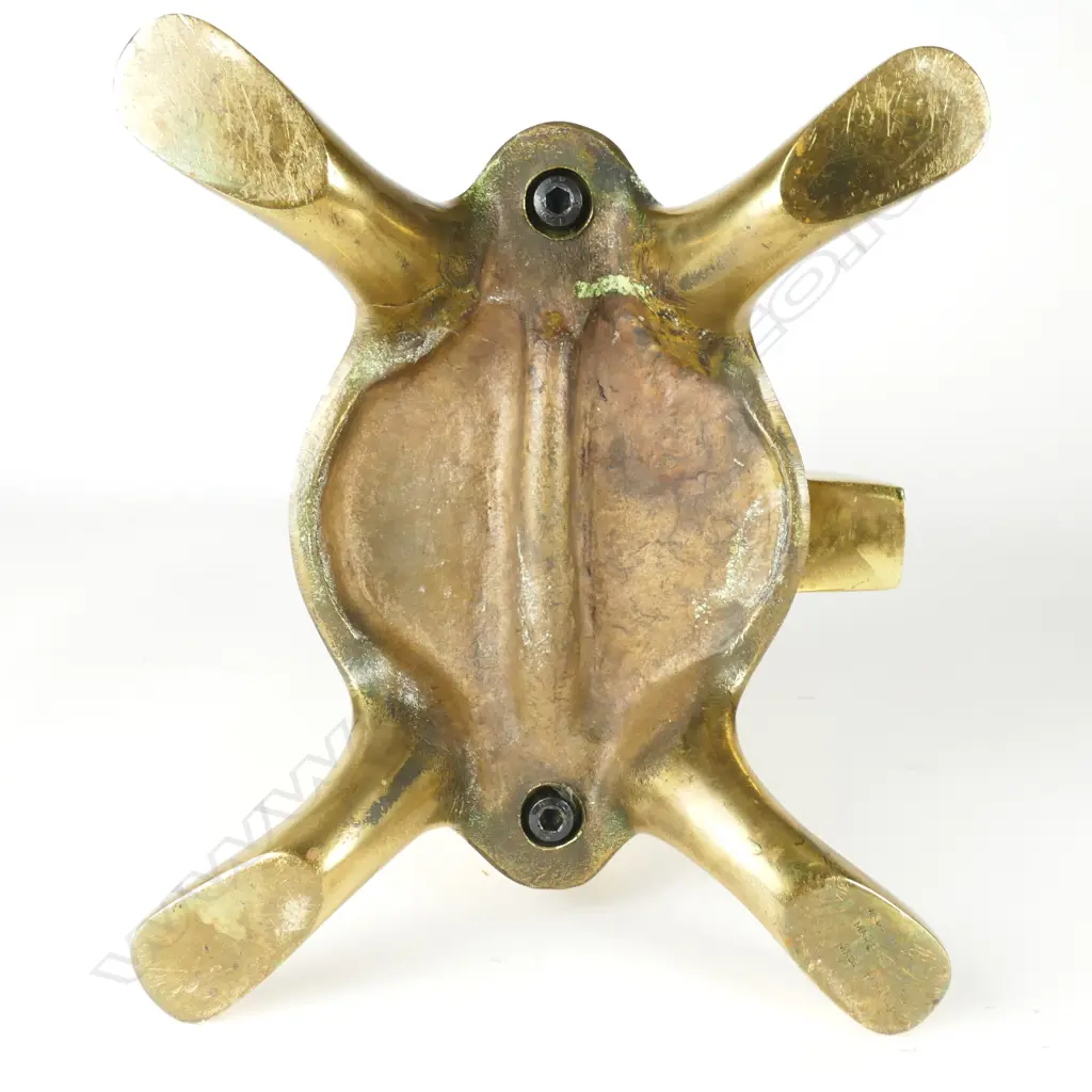 A heavy 19thC brass duck press Image 1++