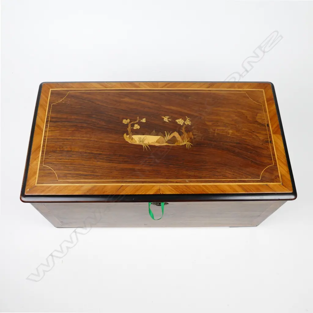 A good 19thC Swiss cylinder music box with six bells Image 1++