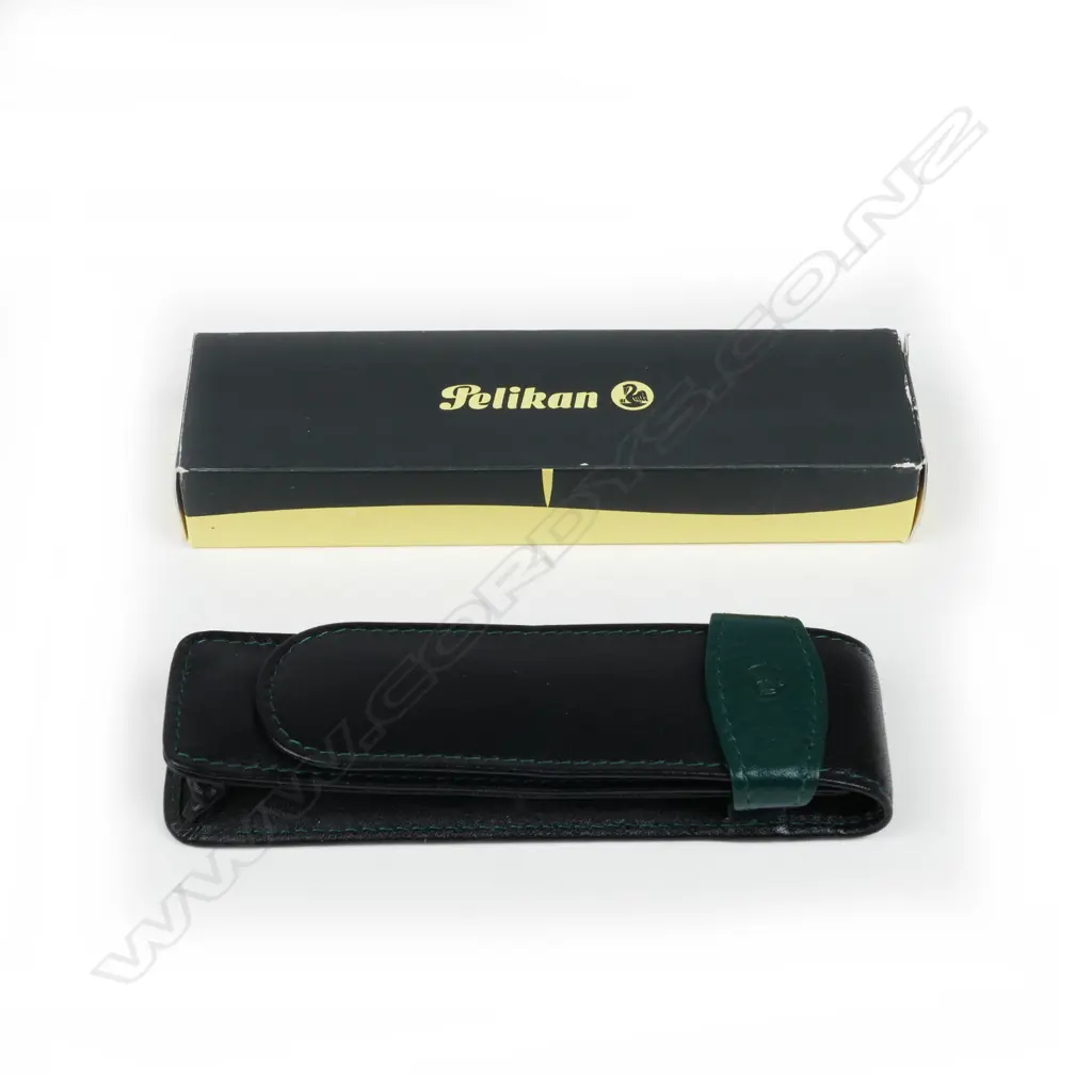 A Pelikan leather pen holder Image 1++