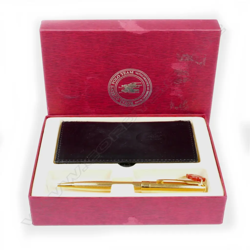 A Parker 'Sonnet' gold plated ball pen Image 1++