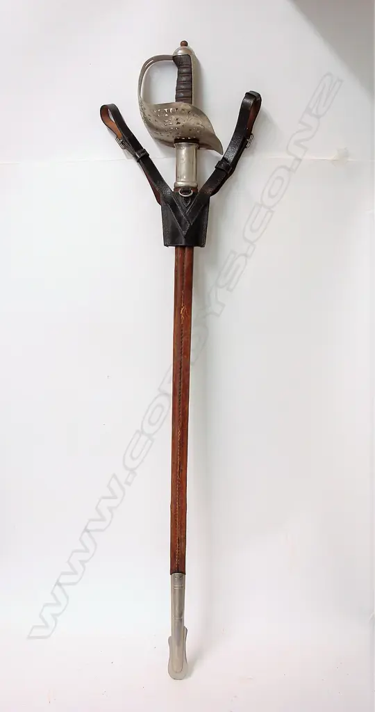 A Victorian 1821 pattern heavy officer's sword Image 1++