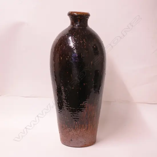 Rod Davies tall tenmoku glaze floor pot