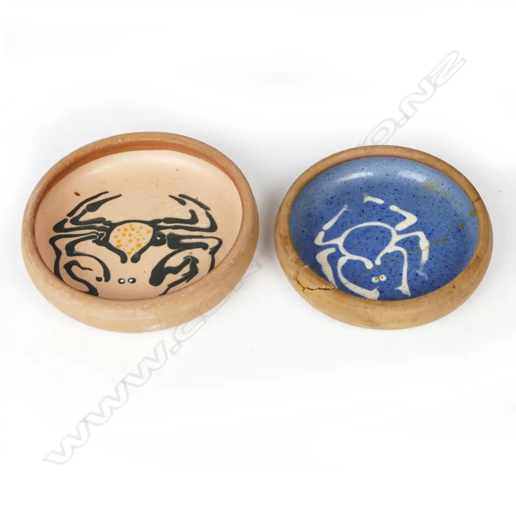 Two early Len Castle pin dishes Image 1++