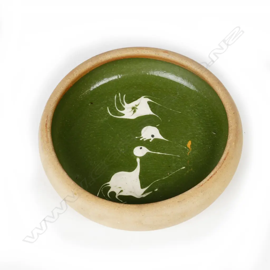 An early Len Castle pin dish Image 1++