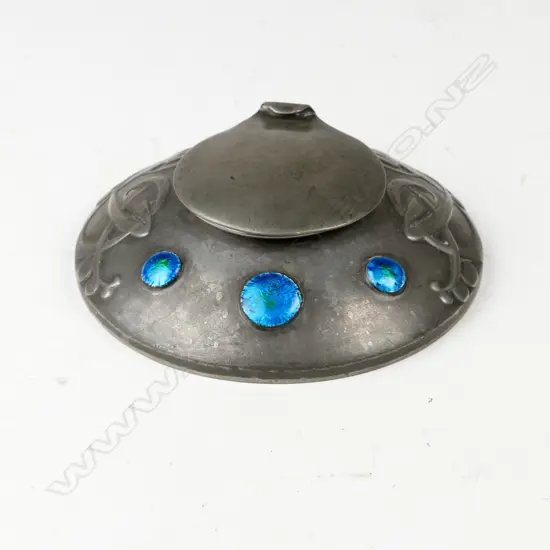 An English Pewter inkwell