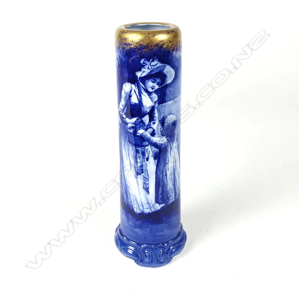 An early Royal Doulton blue and white bone china cylinder vase Image 1++