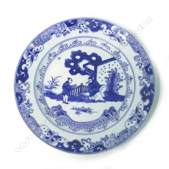 A Chinese export blue and white plate