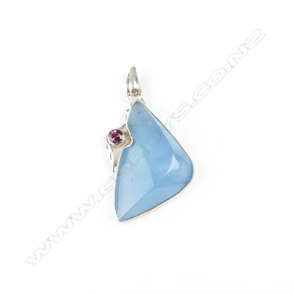 A large aquamarine and silver modern pendant Image 1++