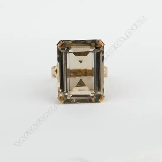 A c.1970 9ct. yellow gold and smoky quartz dress ring
