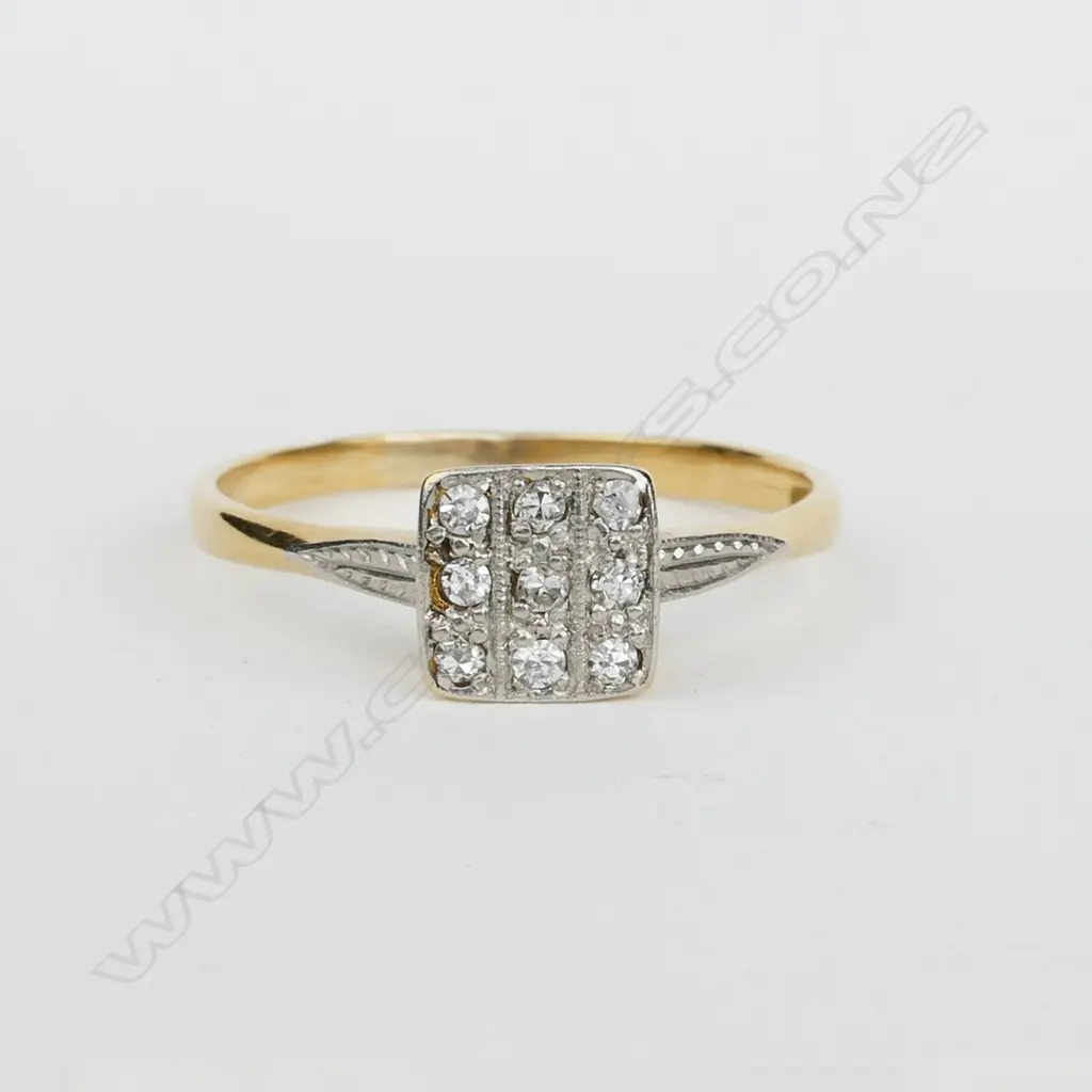 An Edwardian 18ct. yellow gold and platinum diamond ring Image 1++