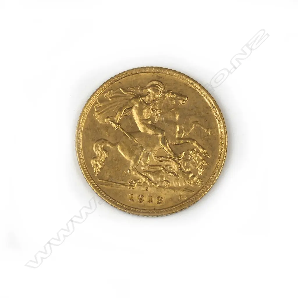 A 1912 gold half-sovereign Image 1++