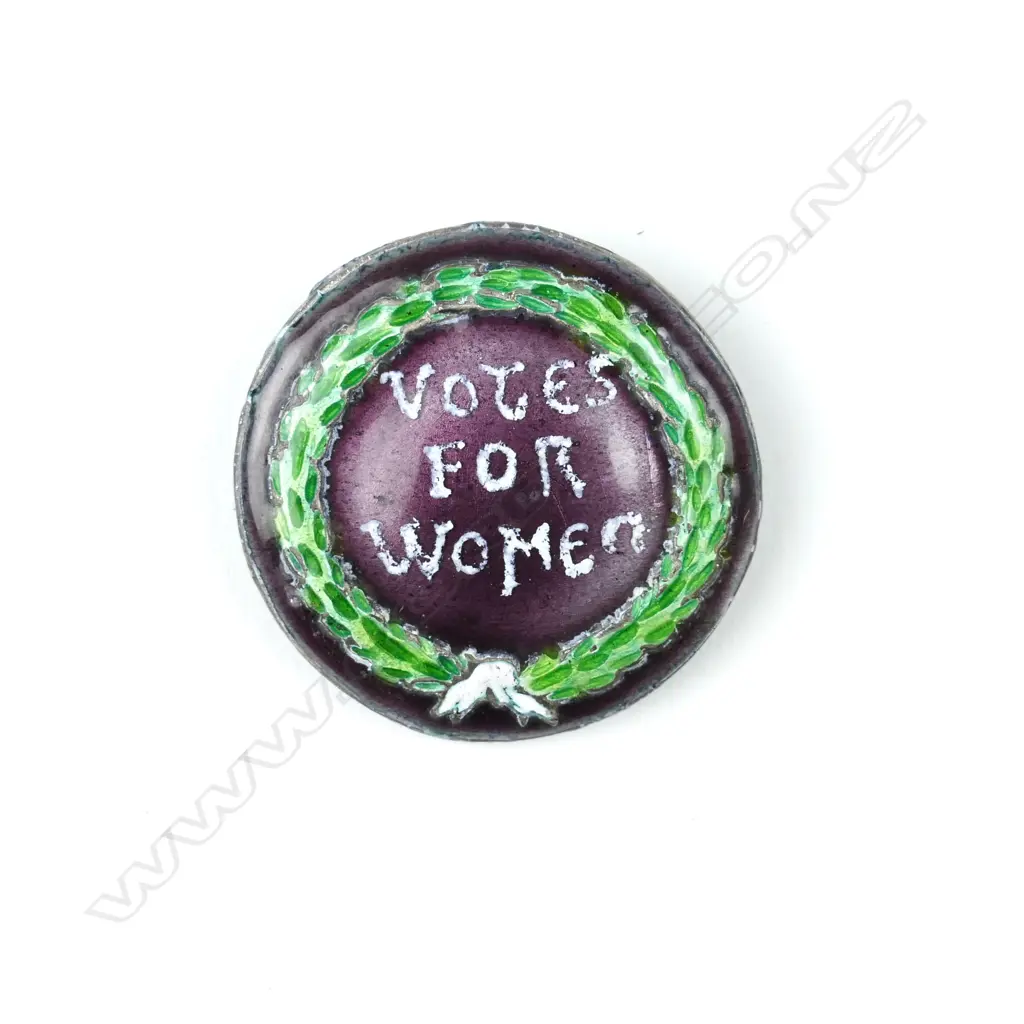 A 1913 silver and enamel Suffrage brooch Image 1++