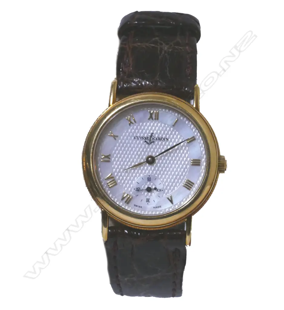 A prestige Swiss Ulysse Nardin 18K gold dress wristwatch Image 1++