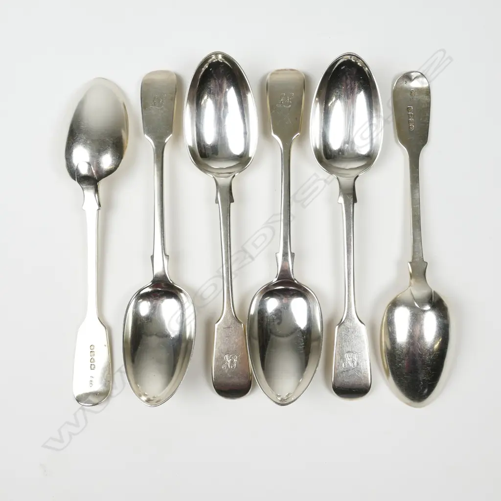 Six silver dessert spoons Image 1++