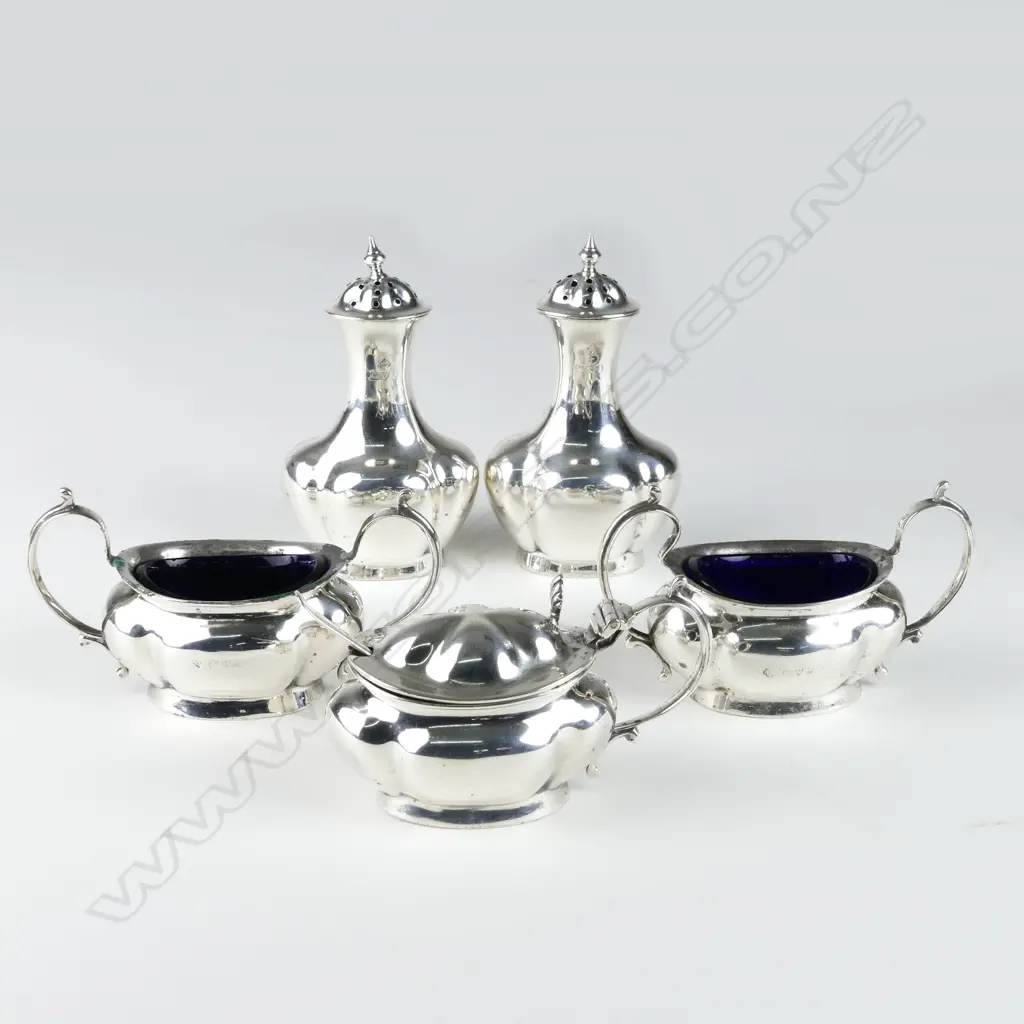 An early 1900s silver condiment set Image 1++