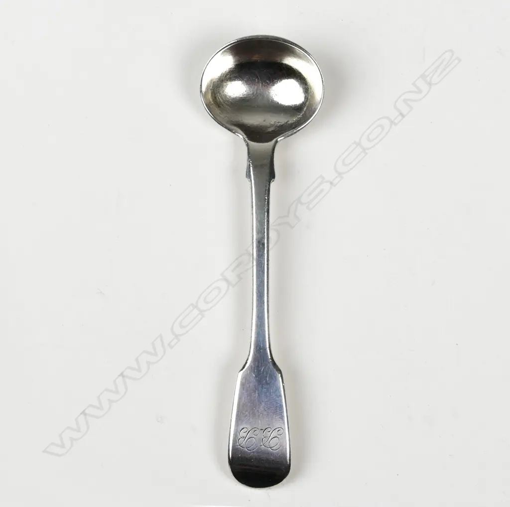 A silver mustard spoon Image 1++