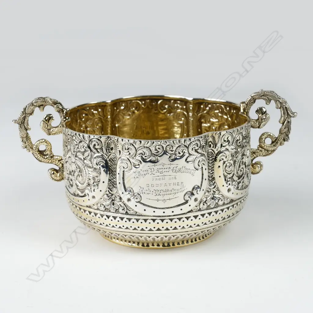 A Victorian silver bowl Image 1++