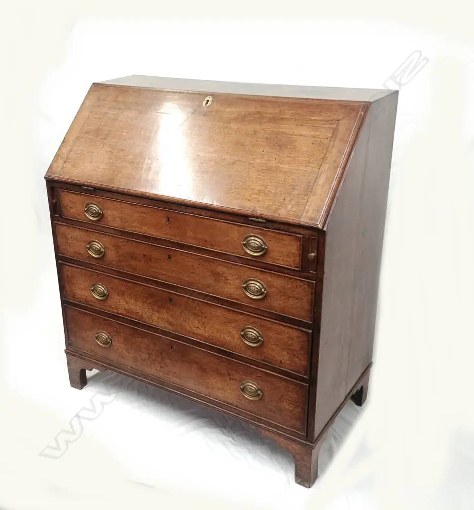 A Georgian oak fall front bureau Image 1++