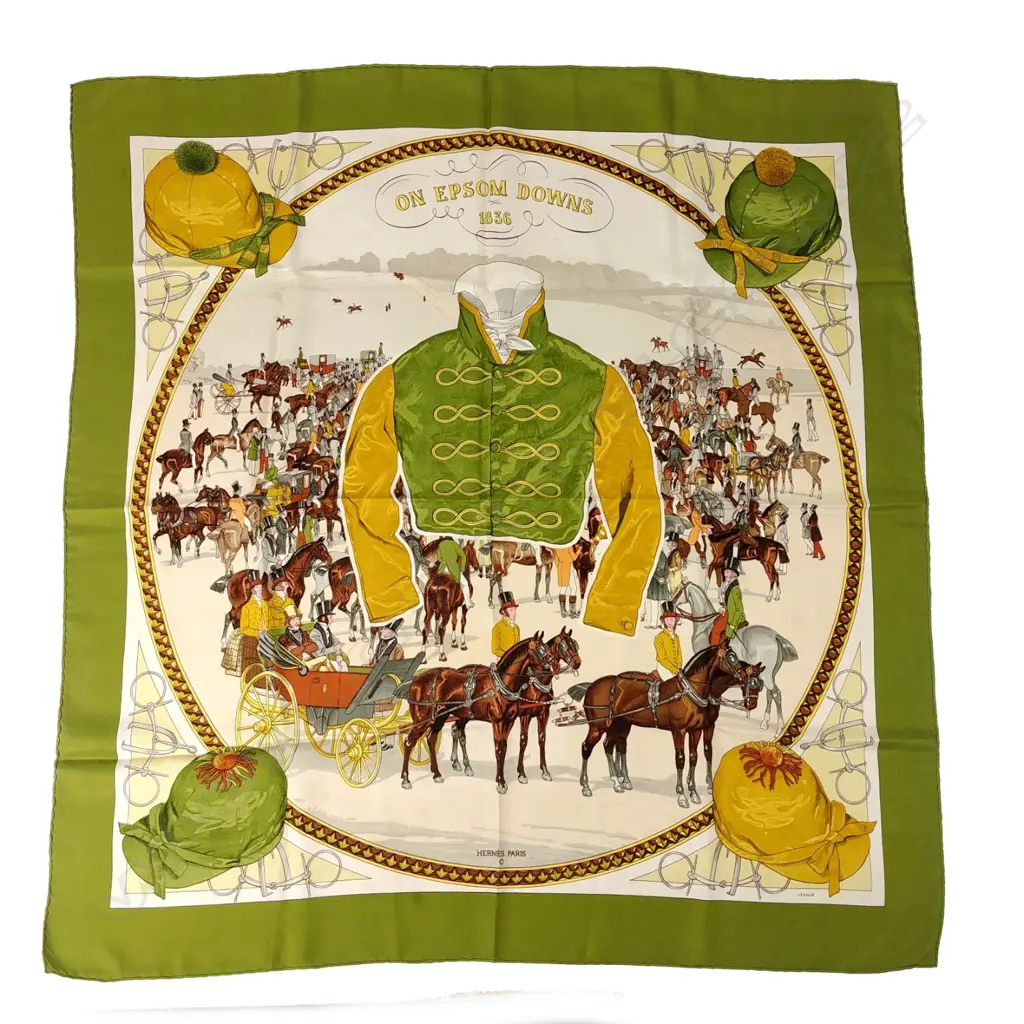 A vintage Hermès silk scarf Image 1++