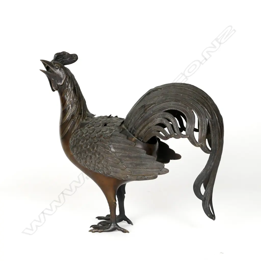A hollow bronze cockerel Image 1++
