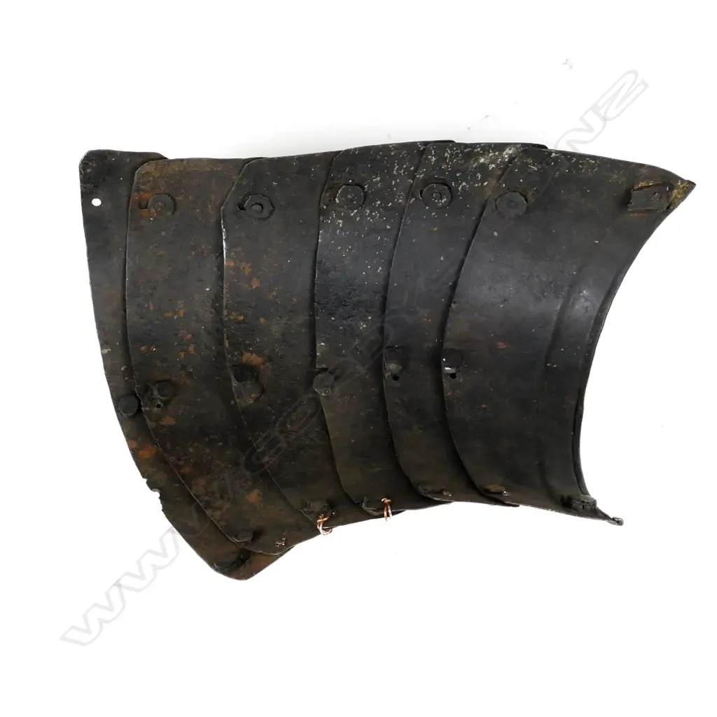 A set of English armour Image 1++