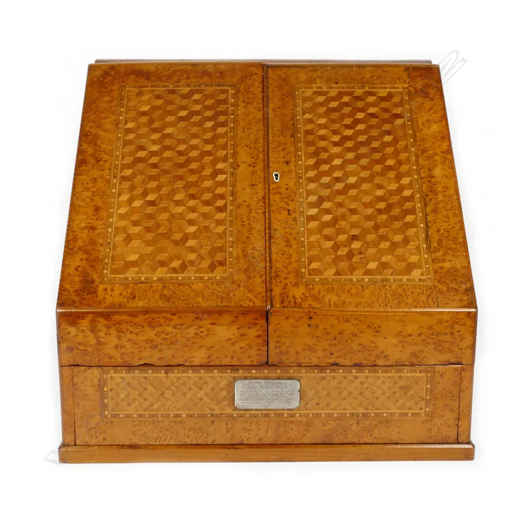 An impressive Anton Seuffert desktop writing compendium of New Zealand native timbers Image 1++