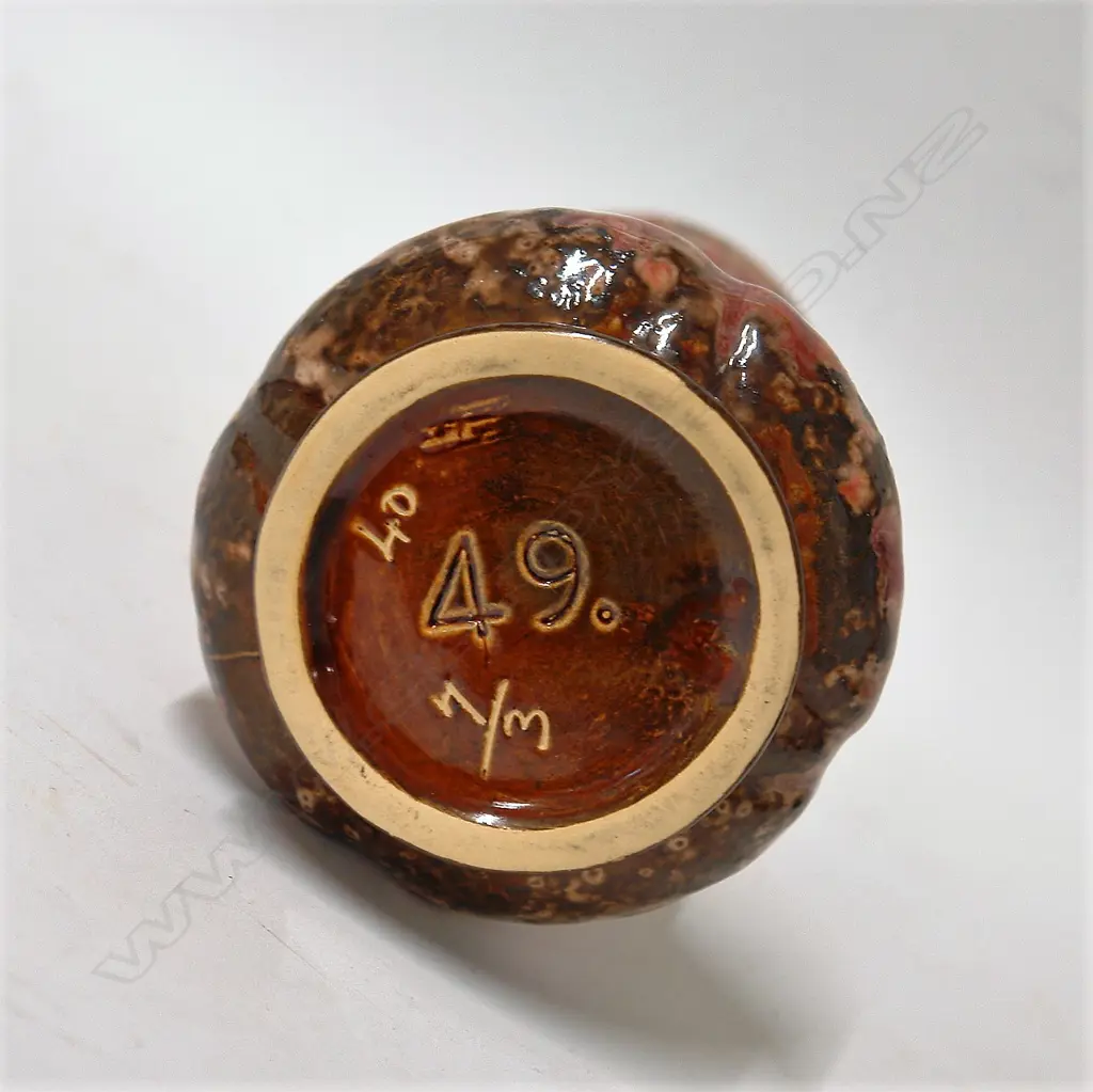 An Amalgamated Brickworks (Crown Lynn) trumpet form vase Image 1++