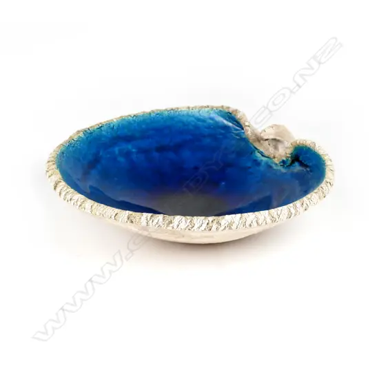 A Len Castle Avian bowl