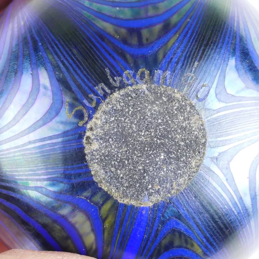 A Sunbeam Glassworks egg Image 1++