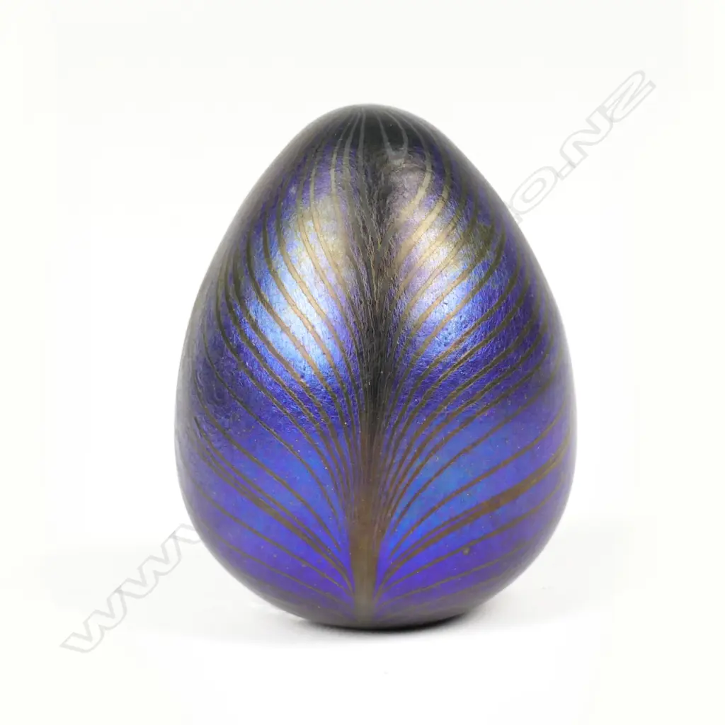 A Sunbeam Glassworks egg Image 1++