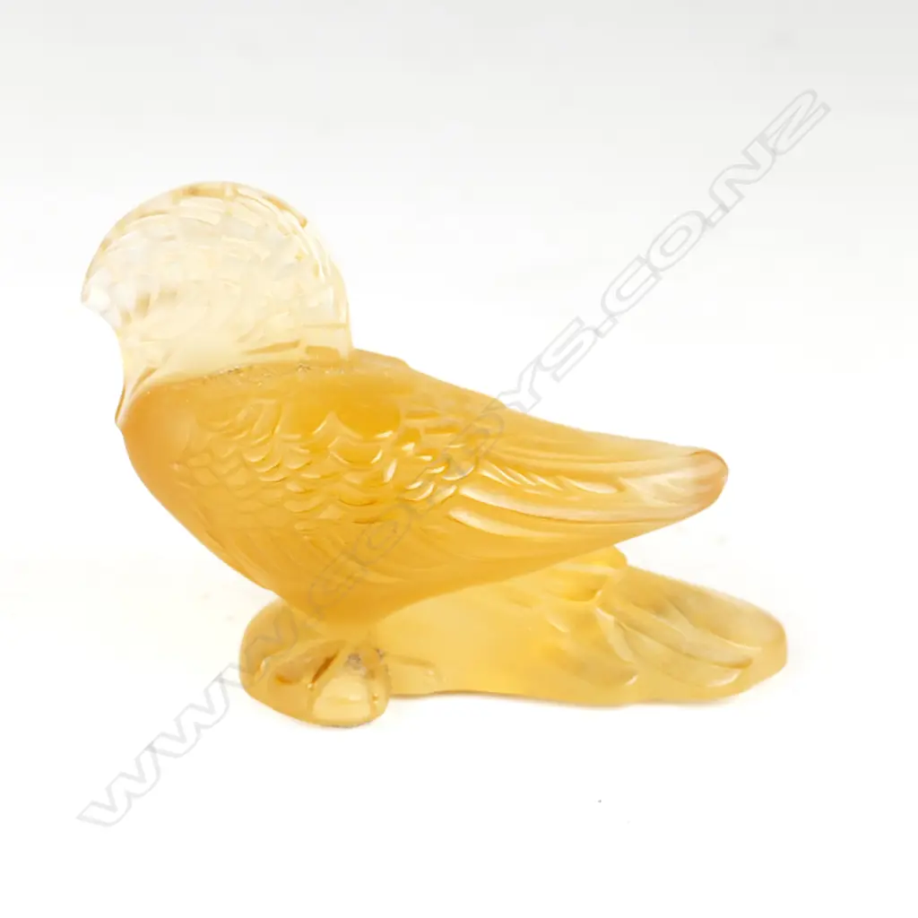 A Lalique bird figurine Image 1++