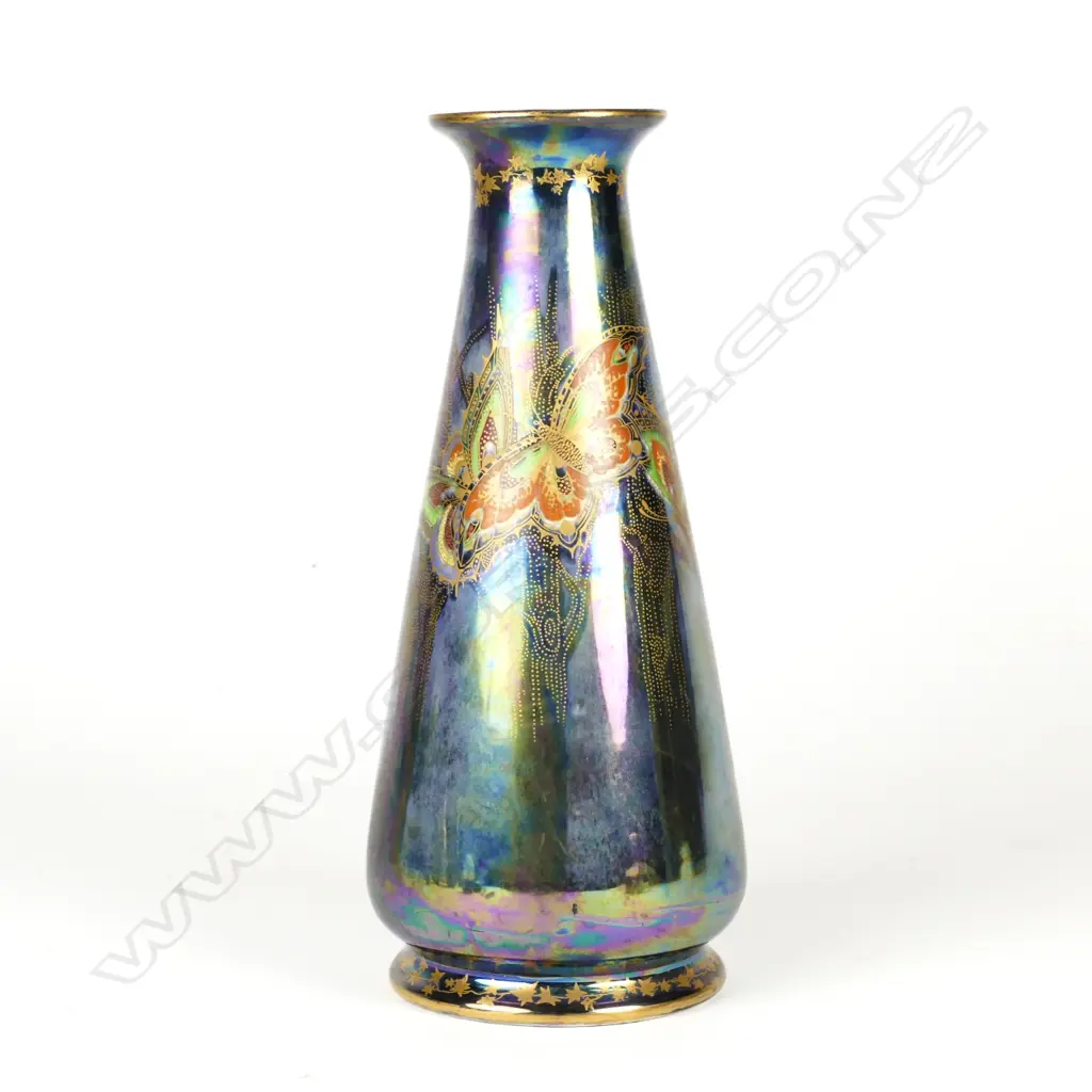 An Art Deco Crown Devon lustre vase Image 1++
