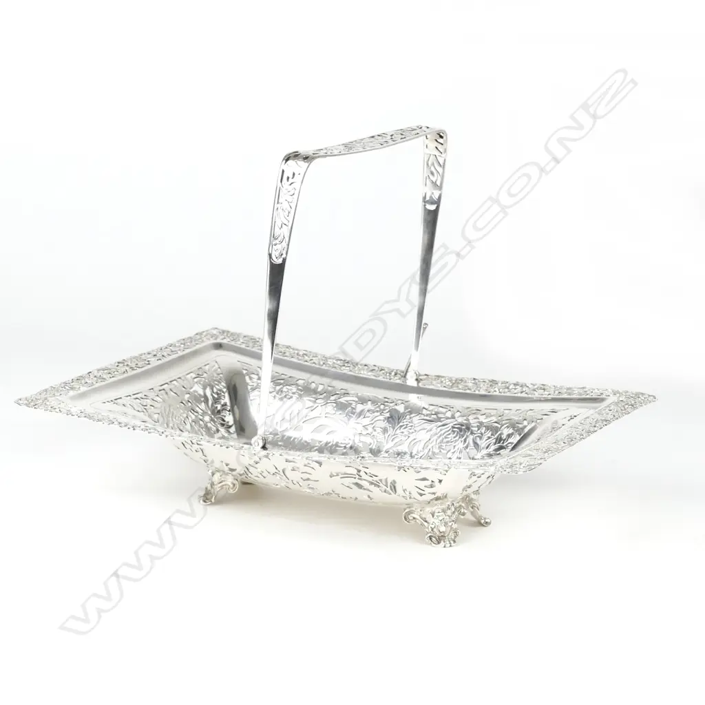 A Chinese silver basket Image 1++
