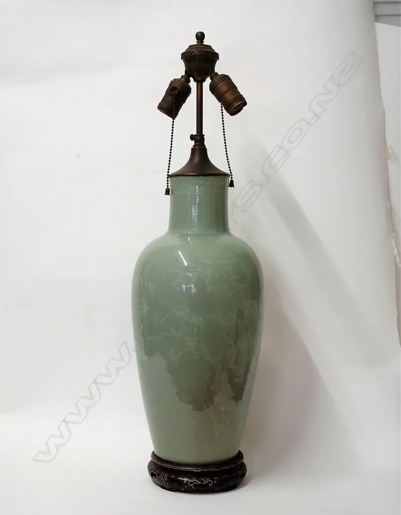 A rare and large 17th or early 18thC (Kangxi/Yongzheng) celadon vase (lamp) Image 1++